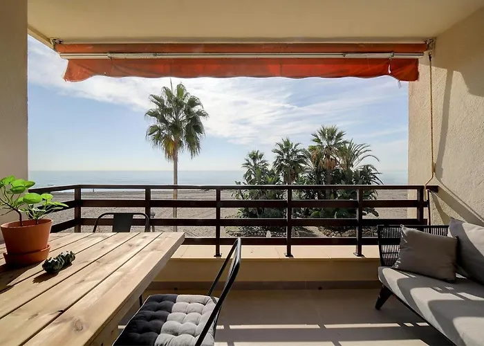 Boulevard Renovated Madrid Otel